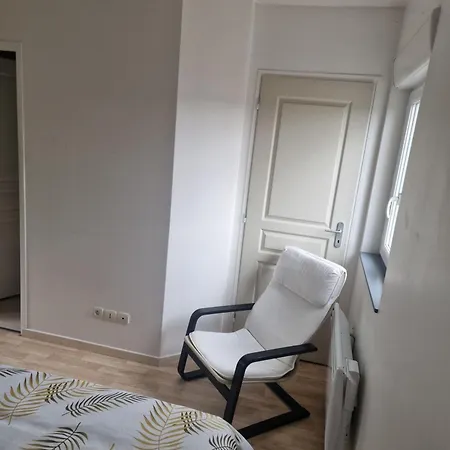 Hotel Maison De *